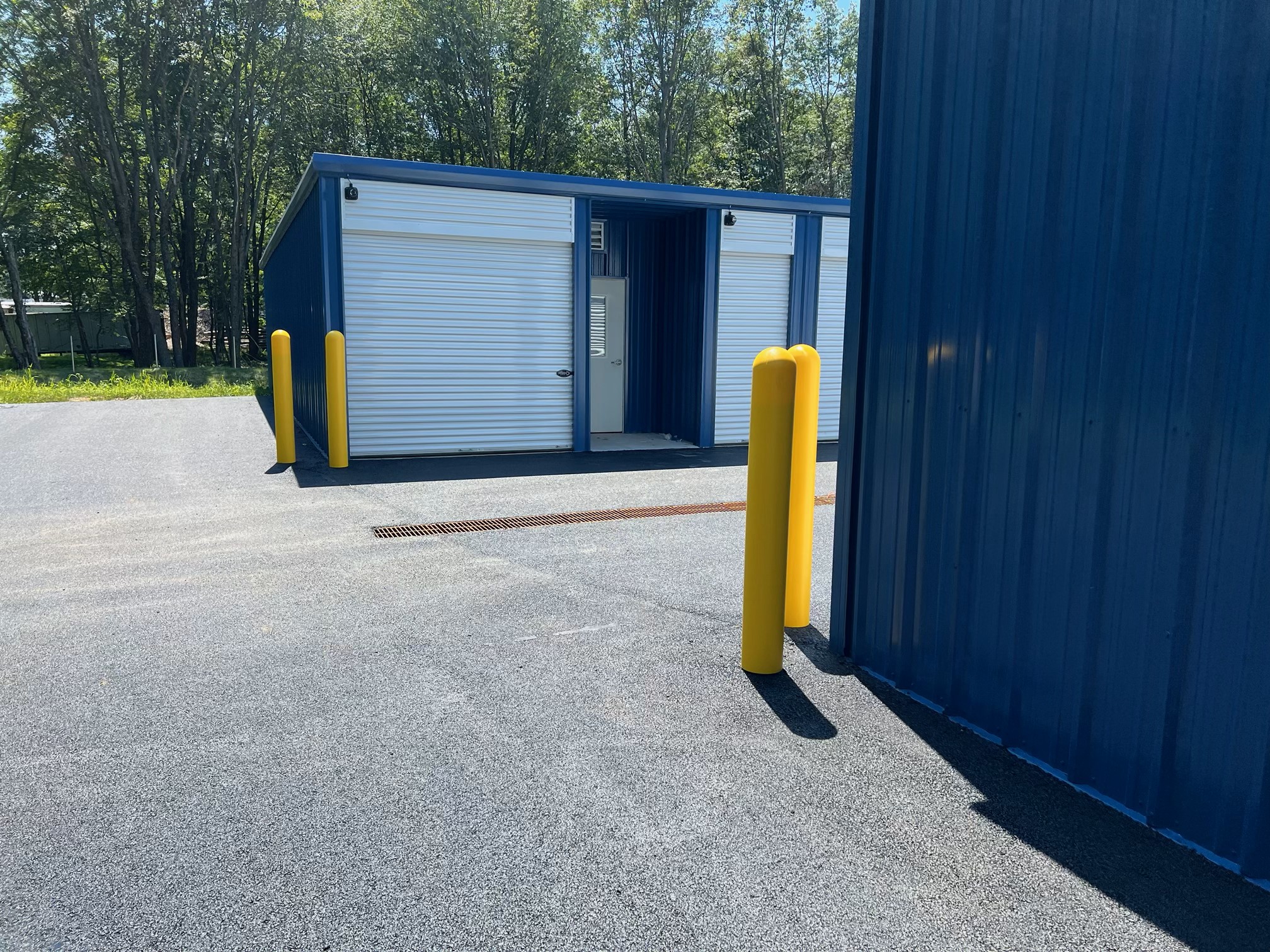 secured units in Long Pond, PA